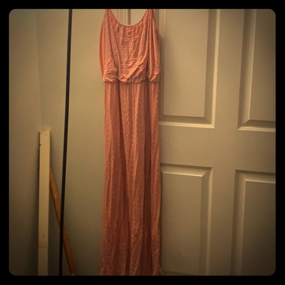 W.F. Sundress
